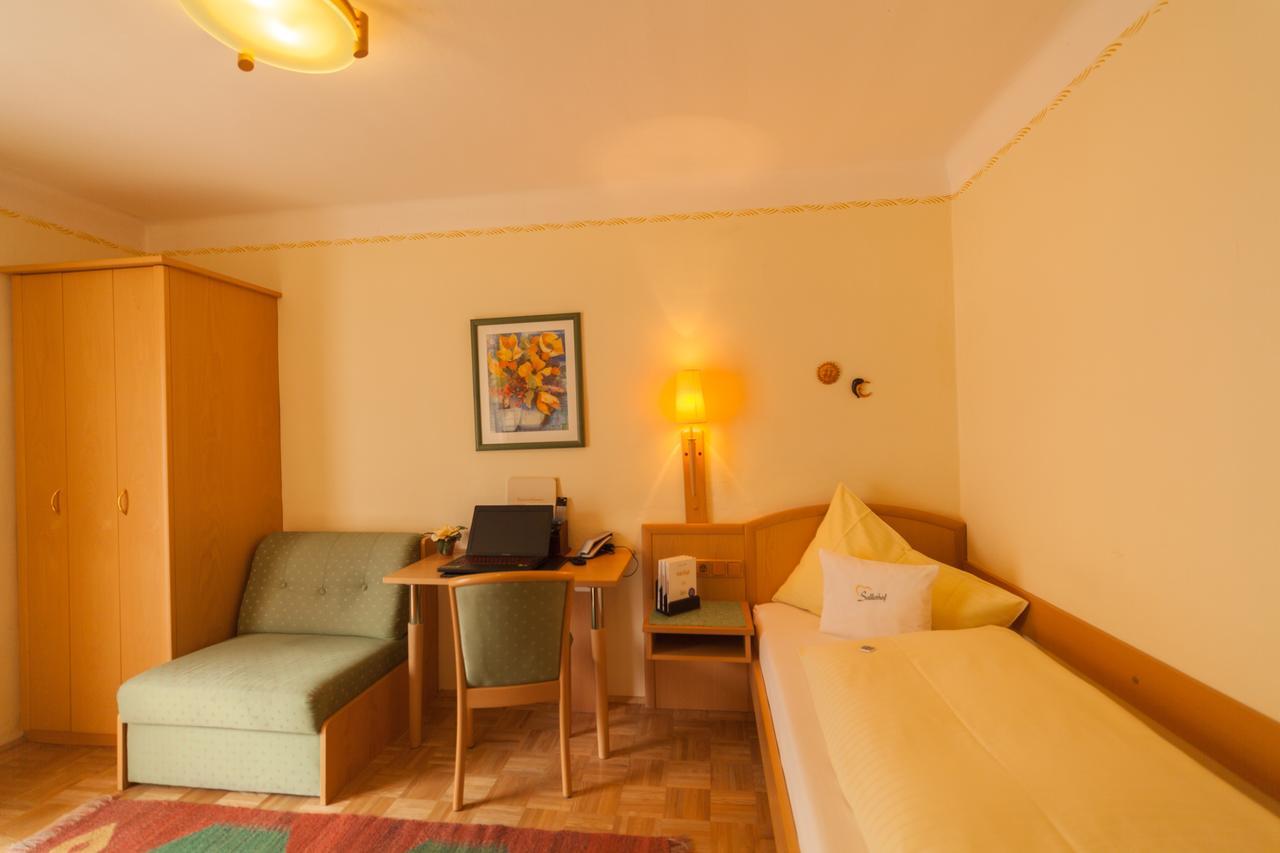 Garten - Hotel Sallerhof Грёдиг Экстерьер фото