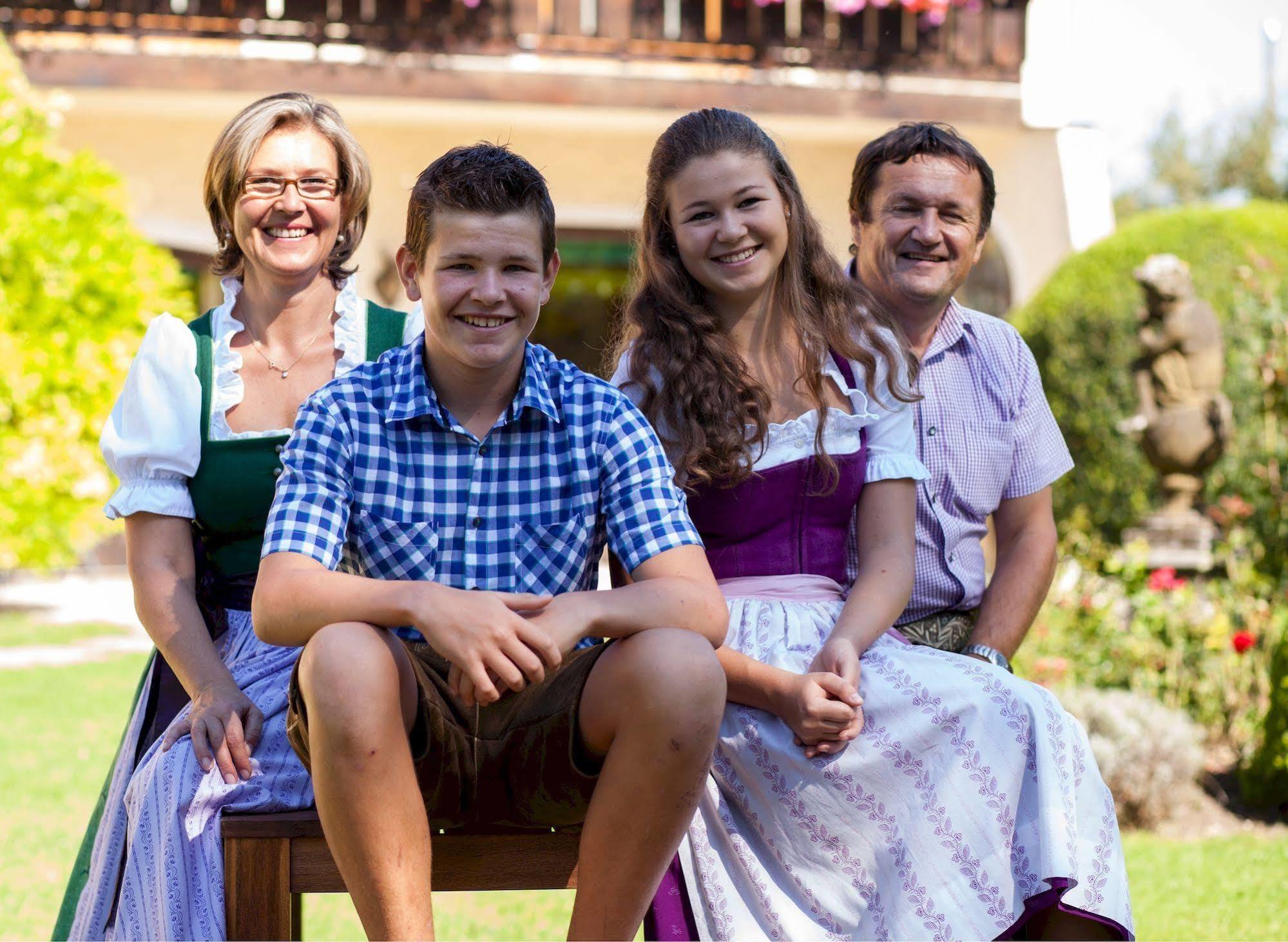 Garten - Hotel Sallerhof Грёдиг Экстерьер фото